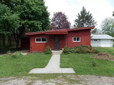561 N Appleton Rd, Belvidere, IL 61008 photo 1