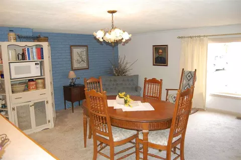 5350 Anders Rd, Pecatonica, IL 61063 photo 4
