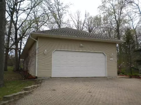 546 Baintree Rd, Lake Summerset, IL 61019 photo 2