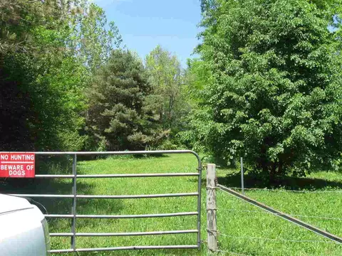 11236 Cemetery Rd, Capron, IL 61012 photo 2