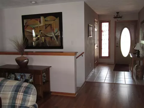 11159 Jasmine Dr, Roscoe, IL 61073 photo 2