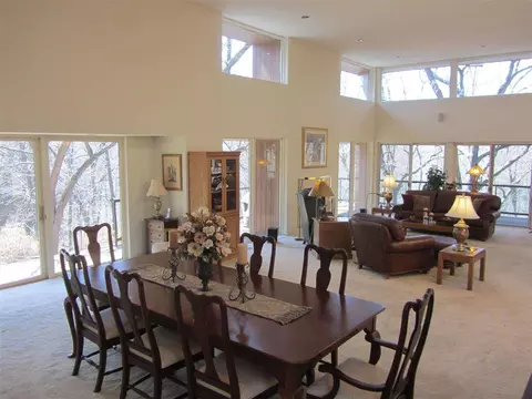 12232 N Ledges Dr, Roscoe, IL 61073 photo 6