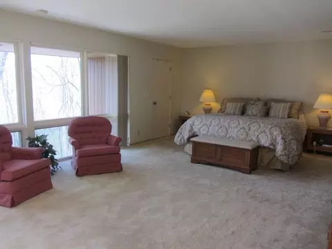 12232 N Ledges Dr, Roscoe, IL 61073 photo 12