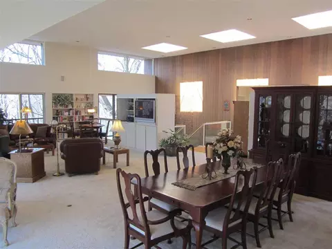 12232 N Ledges Dr, Roscoe, IL 61073 photo 7