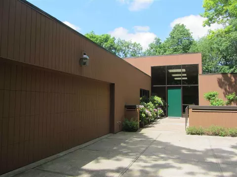 12232 N Ledges Dr, Roscoe, IL 61073 photo 3