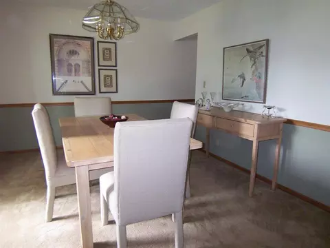 7736 Thistle Rdg, Roscoe, IL 61073 photo 5