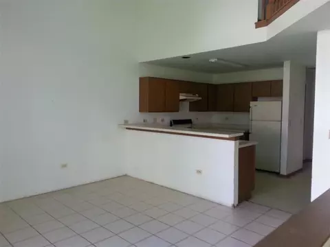 647 Lancaster Cir, Elgin, IL 60123 photo 4