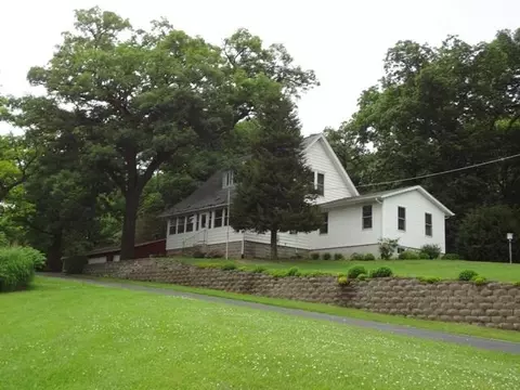 655 Palmyra Rd, Dixon, IL 61021 photo 8