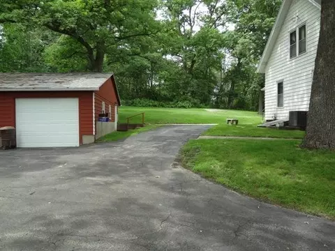 655 Palmyra Rd, Dixon, IL 61021 photo 3