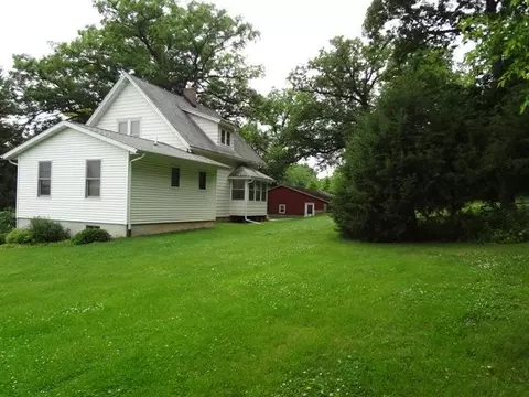 655 Palmyra Rd, Dixon, IL 61021 photo 4