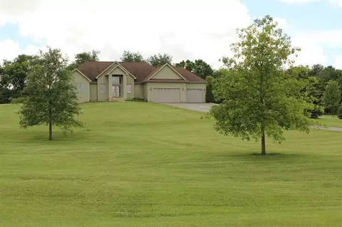 12394 Serene Dr, Durand, IL 61024 photo 1