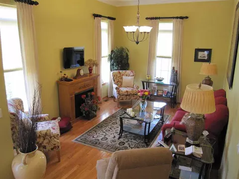 4720 Oak Way, Roscoe, IL 61073 photo 2