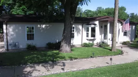 477 Marstonmoor, Lake Summerset, IL 61019 photo 1