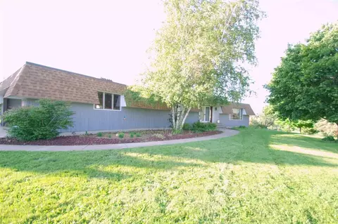 16895 Comly, Pecatonica, IL 61063 photo 1