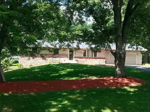 8632 Sunset Dr, Byron, IL 61010 photo 1