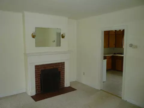 4221 Compton Ave, Rockford, IL 61101 photo 3