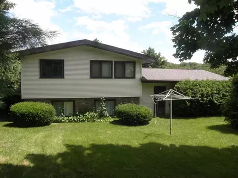 61 Delburne Dr, Lake Summerset, IL 61019 photo 9