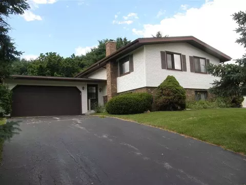 61 Delburne Dr, Lake Summerset, IL 61019 photo 1