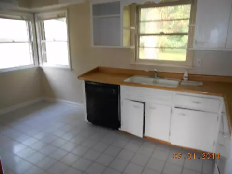 5369 Wallace Dr, Roscoe, IL 61073 photo 7