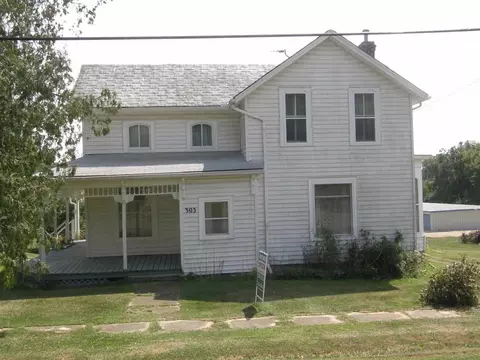 303 Carnifax, Davis, IL 61019 photo 2