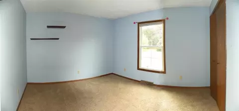702 E Soper St, Winnebago, IL 61088 photo 10