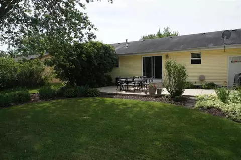 702 E Soper St, Winnebago, IL 61088 photo 20