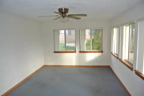 504 E Warren St, Rockton, IL 61072 photo 11