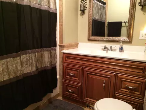 503 E Jackson, Belvidere, IL 61008 photo 16