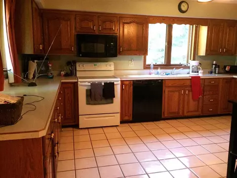 503 E Jackson, Belvidere, IL 61008 photo 7