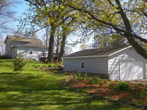 315 E 5th St, Pecatonica, IL 61063 photo 25