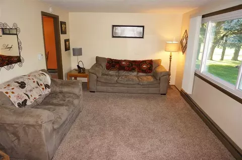 16210 7th St, Pecatonica, IL 61063 photo 5