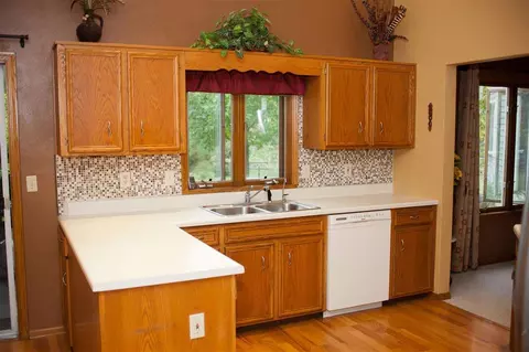 6080 Weeping Willow Ln, Roscoe, IL 61073 photo 9