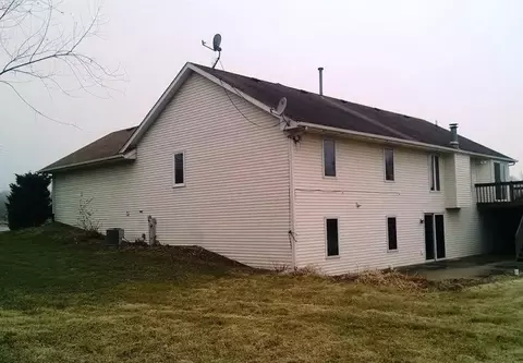 5236 E Bent Tree Ct, Byron, IL 61010 photo 10