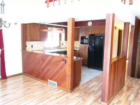 10310 Ray Dr, Roscoe, IL 61073 photo 3