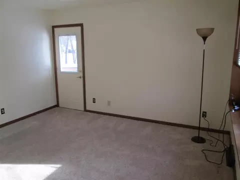10310 Ray Dr, Roscoe, IL 61073 photo 8
