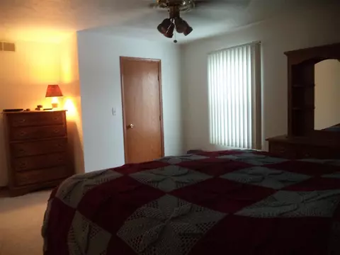 6704 Sawmill Dr, Roscoe, IL 61073 photo 20