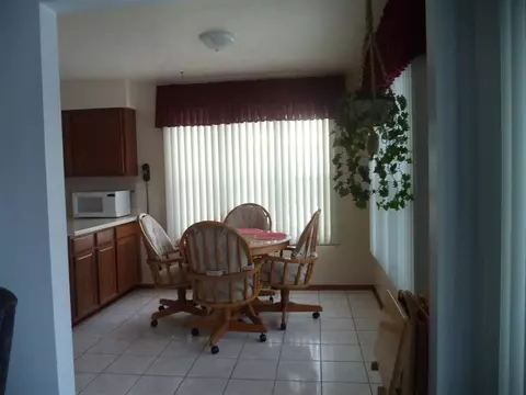 6704 Sawmill Dr, Roscoe, IL 61073 photo 11