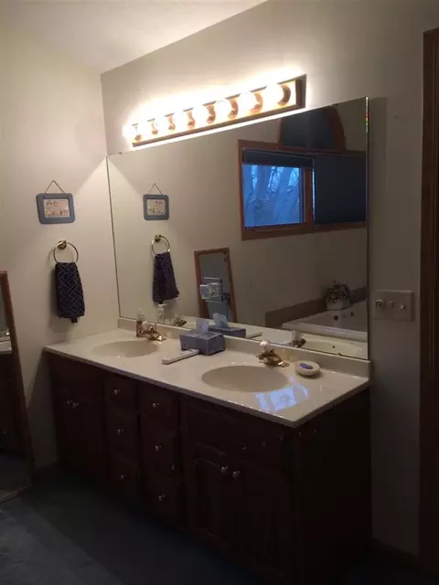 9502 Sagewood Dr, Roscoe, IL 61073 photo 10