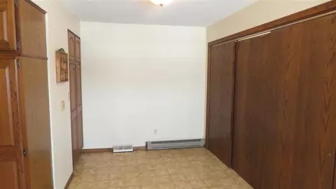 4446 E Walden Rd, Byron, IL 61010 photo 8