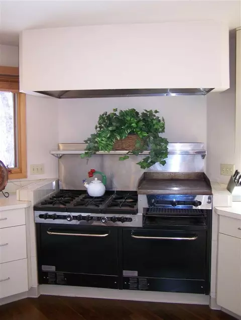 10168 Susan Ct, Roscoe, IL 61073 photo 9