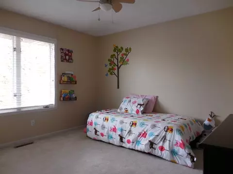 7956 Windspoint Rd, Roscoe, IL 61073 photo 13