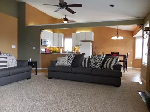 7956 Windspoint Rd, Roscoe, IL 61073 photo 5