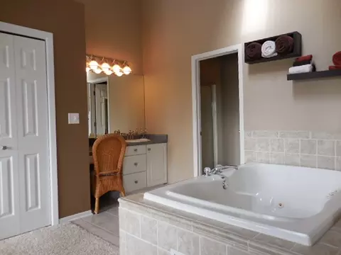 7956 Windspoint Rd, Roscoe, IL 61073 photo 11