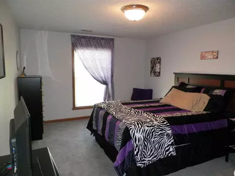 637 Park View St, Pecatonica, IL 61063 photo 12