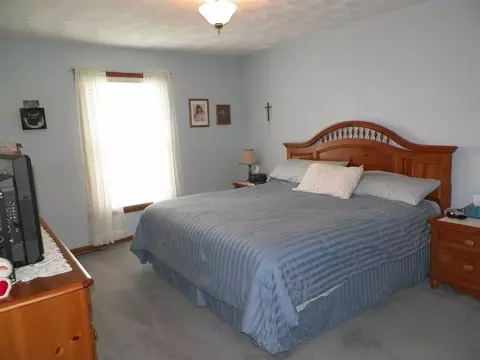 637 Park View St, Pecatonica, IL 61063 photo 11