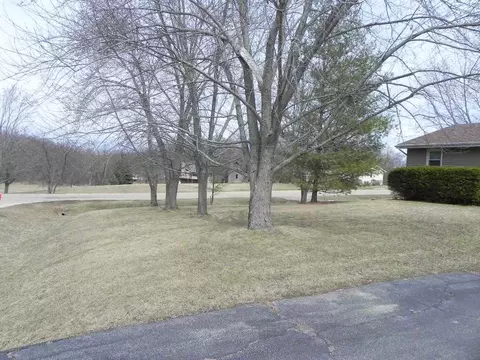 831 Lake Summerset Rd, Lake Summerset, IL 61019 photo 10