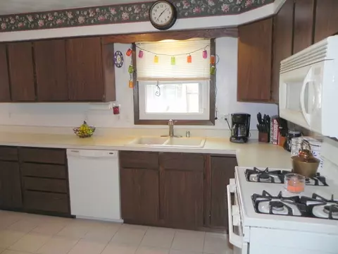 831 Lake Summerset Rd, Lake Summerset, IL 61019 photo 16