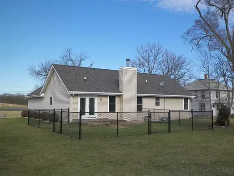 1116 Main St, Pecatonica, IL 61063 photo 16