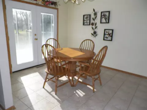 1116 Main St, Pecatonica, IL 61063 photo 8