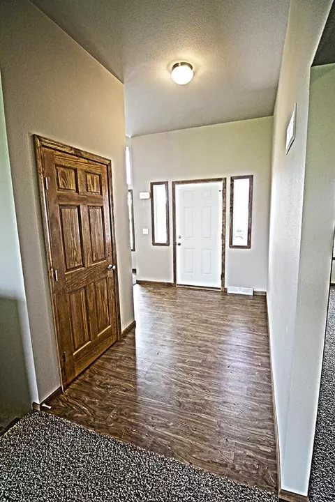 660 Ashleigh Ln, Roscoe, IL 61073 photo 18